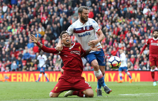 强的火花碰 强的火花碰