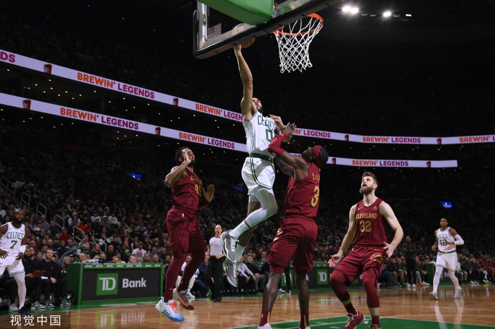 的舞台上 的舞台上