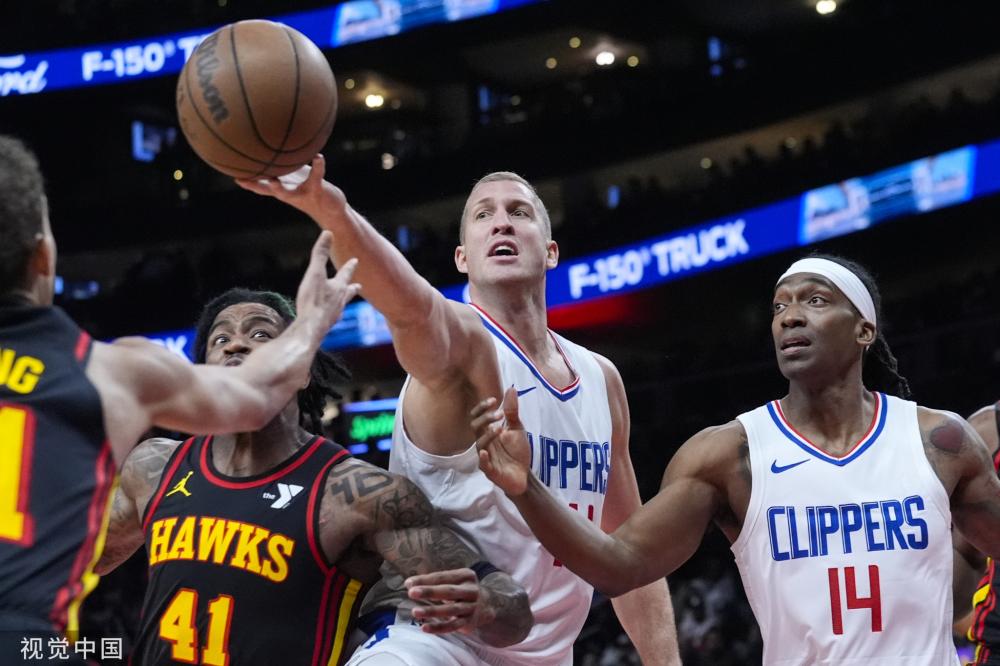 也展现出其 也展现出其